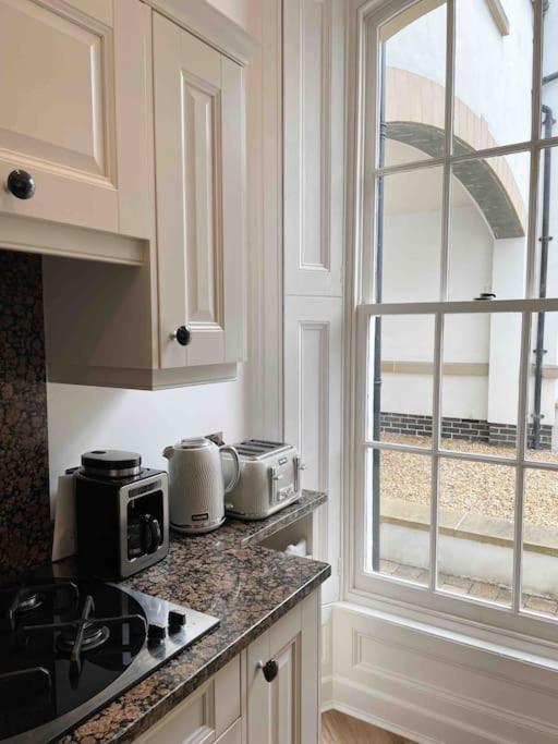 Whitehall, Thomas Turnbull Flat 3 Beautiful Apartment In Georgian House Whitby Exteriér fotografie