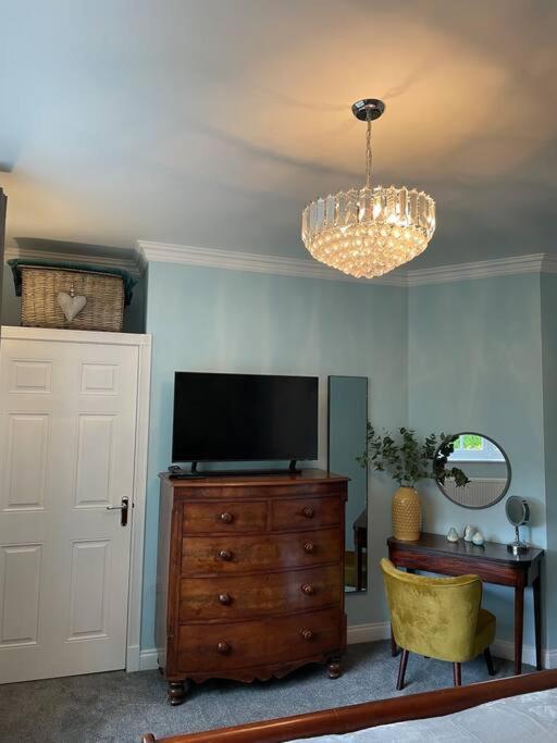 Whitehall, Thomas Turnbull Flat 3 Beautiful Apartment In Georgian House Whitby Exteriér fotografie