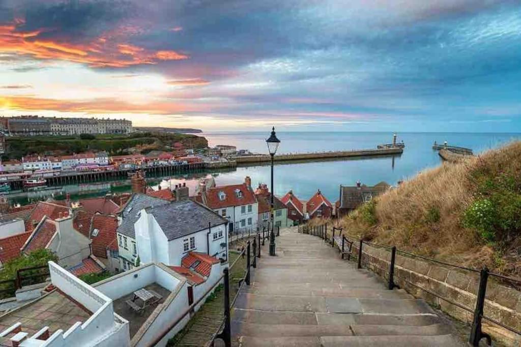 Whitehall, Thomas Turnbull Flat 3 Beautiful Apartment In Georgian House Whitby Exteriér fotografie